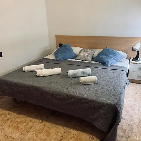 Apartment Atico Santo Tomas 1